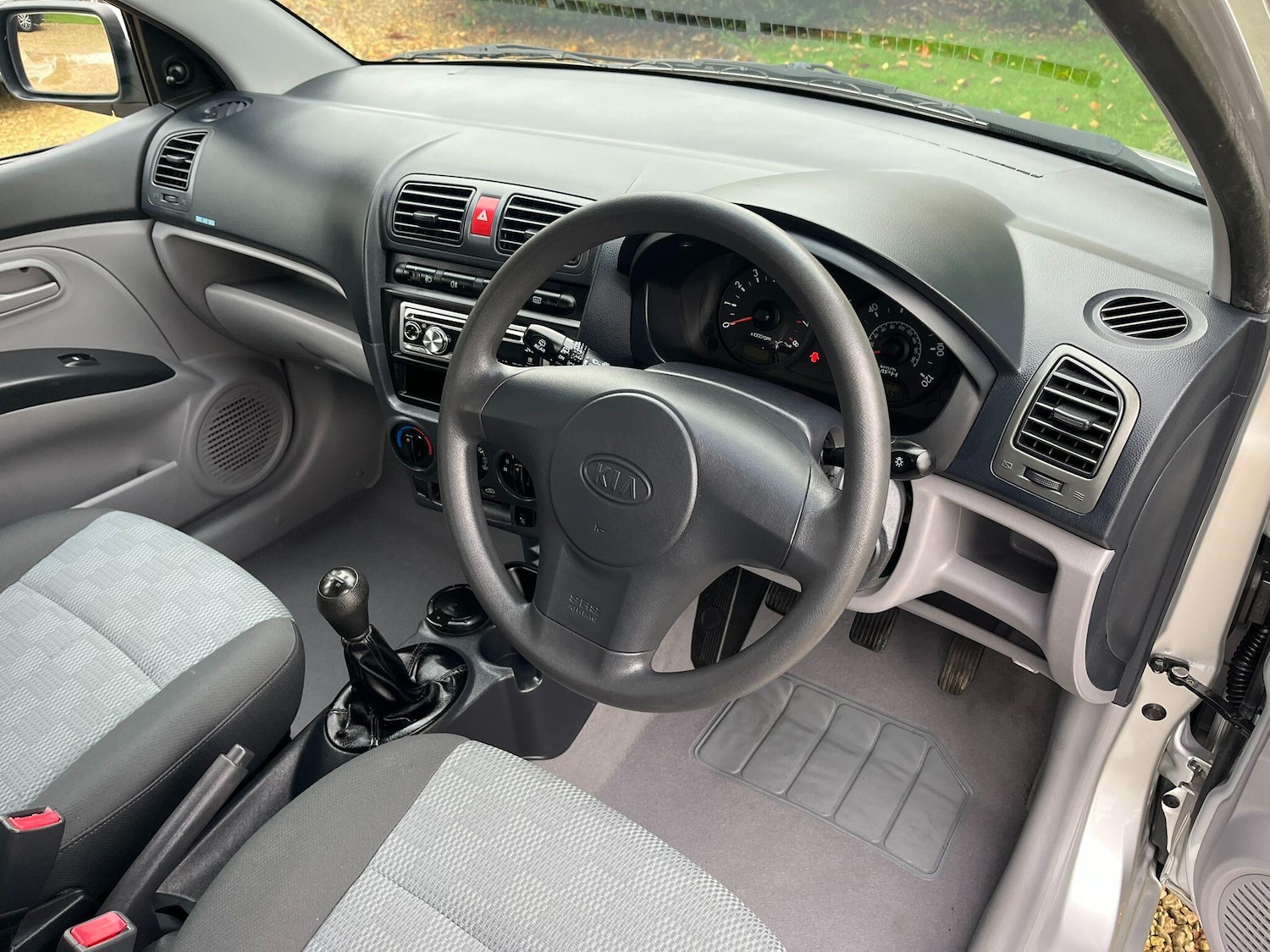 Used Kia Picanto for sale - 76728700: Photo 28