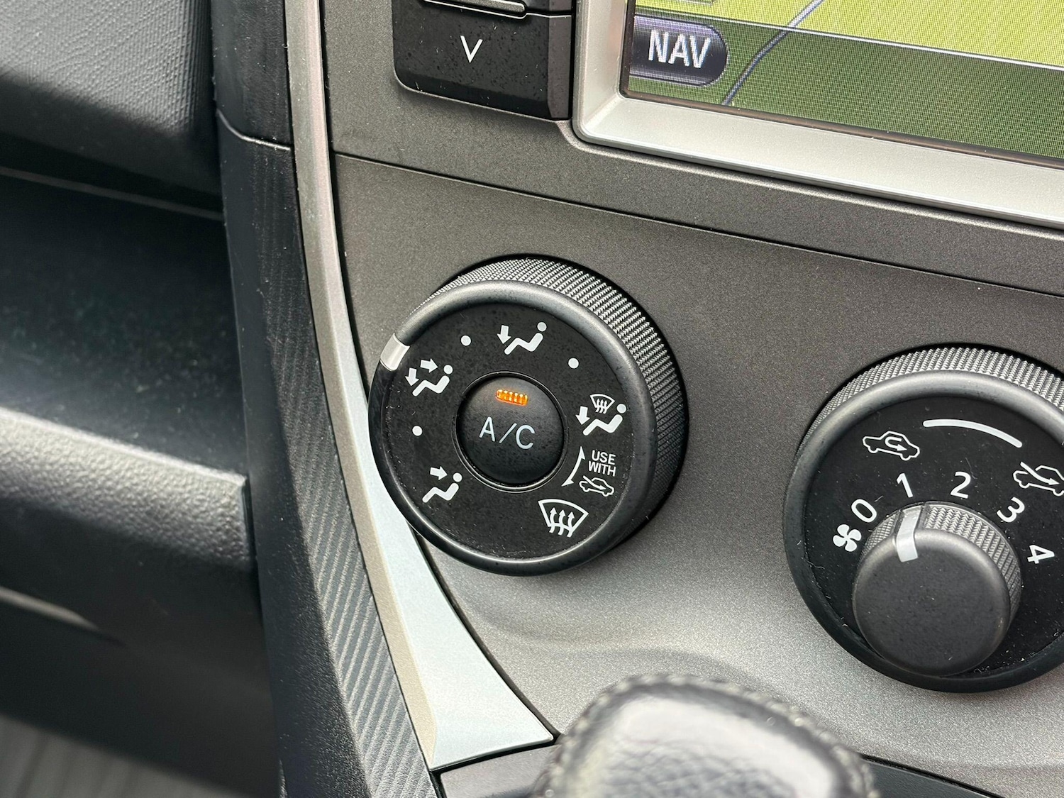 Used Toyota Verso 2011 for sale - 78185413: Photo 40