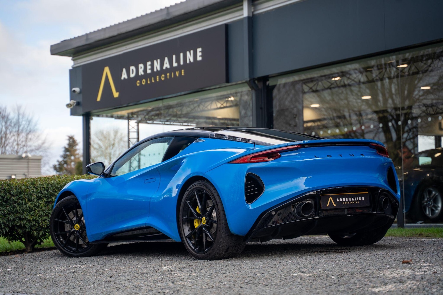 Used Lotus Emira 2022 for sale - 77573895: Photo 2