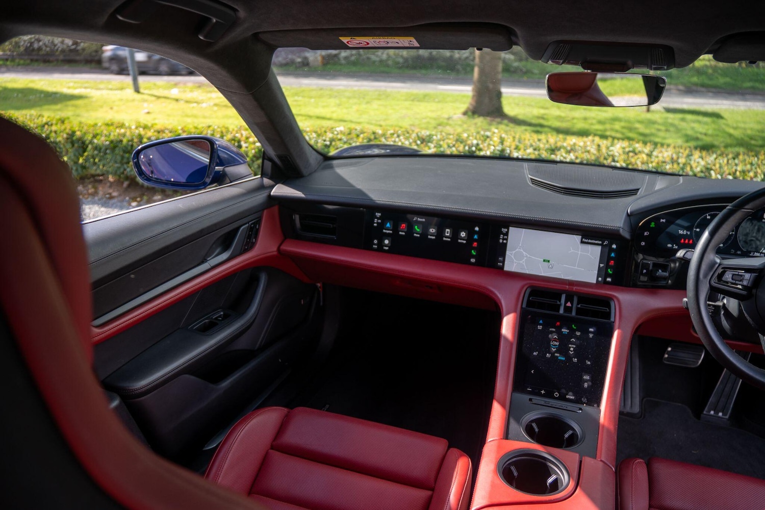 Used Porsche Taycan 2020 for sale - 77585932: Photo 21