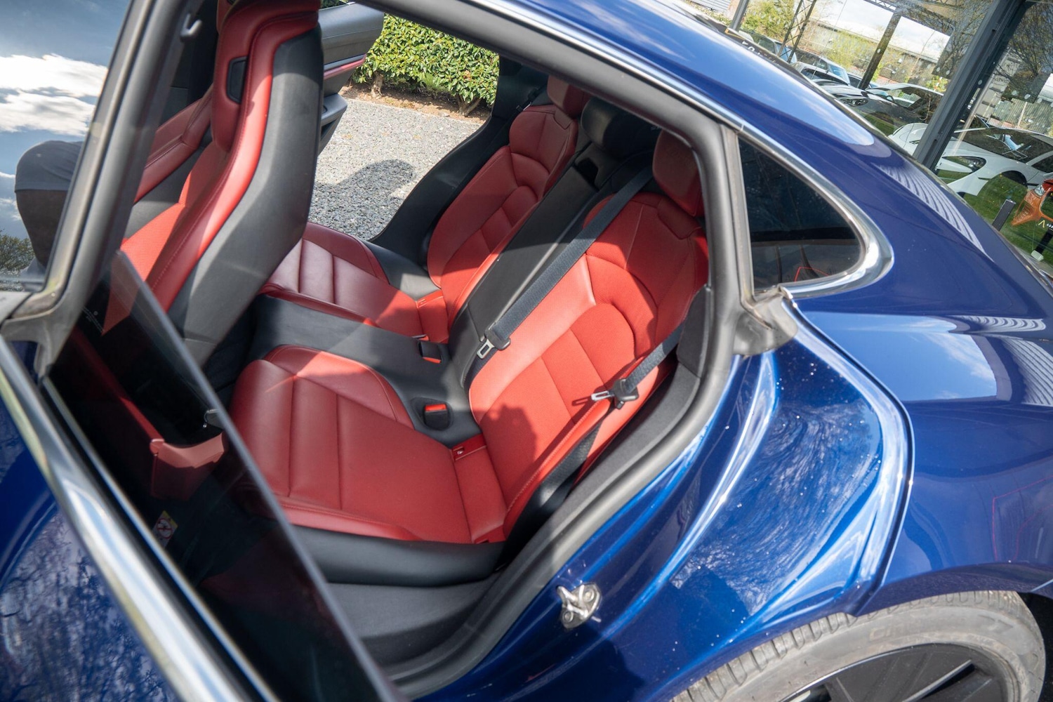 Used Porsche Taycan 2020 for sale - 77585932: Photo 26