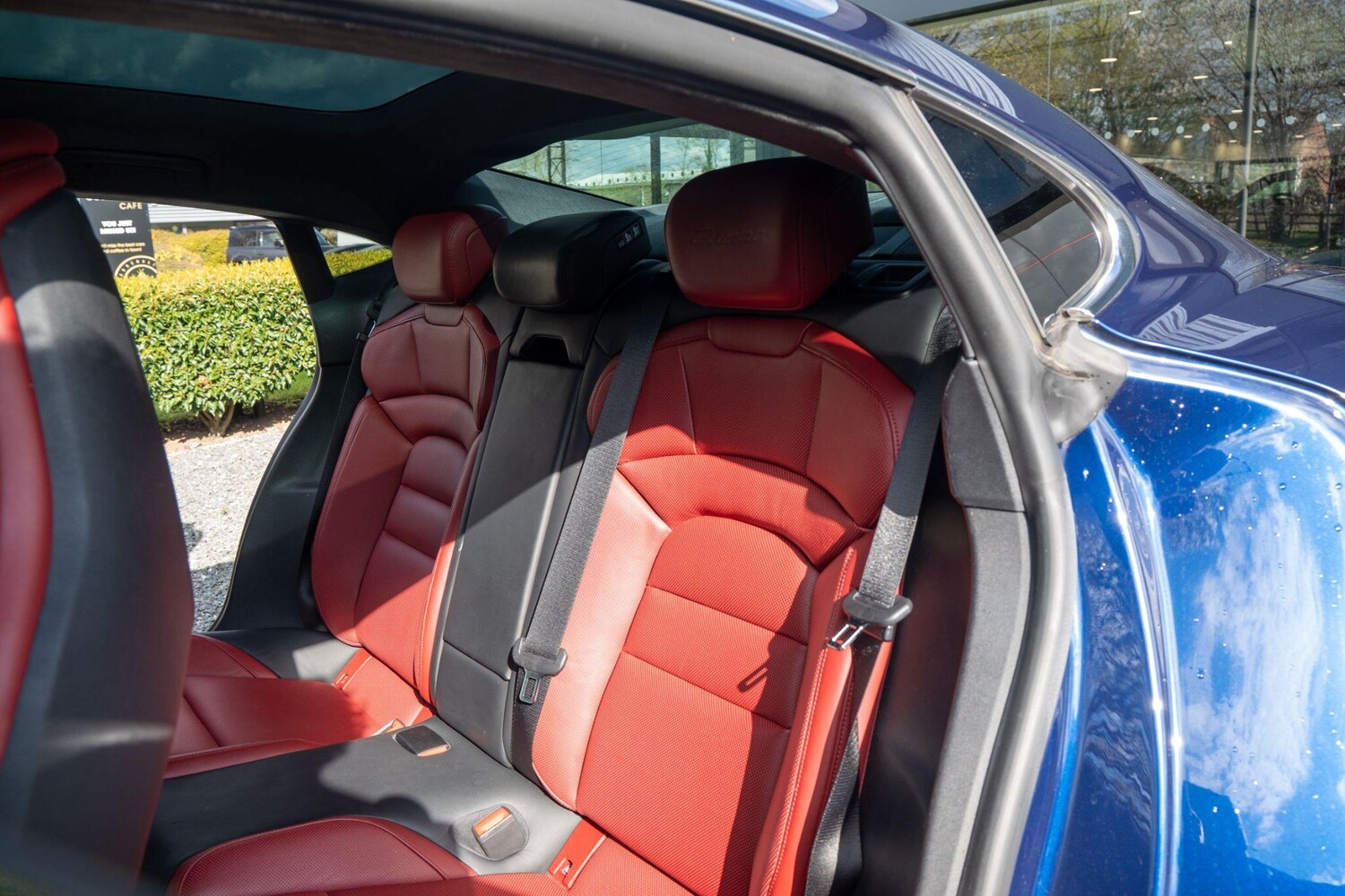 Used Porsche Taycan 2020 for sale - 77585932: Photo 27