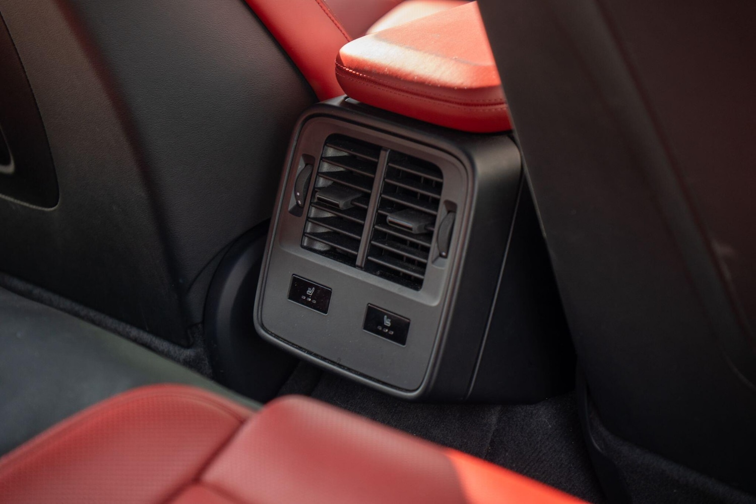 Used Porsche Taycan 2020 for sale - 77585932: Photo 30