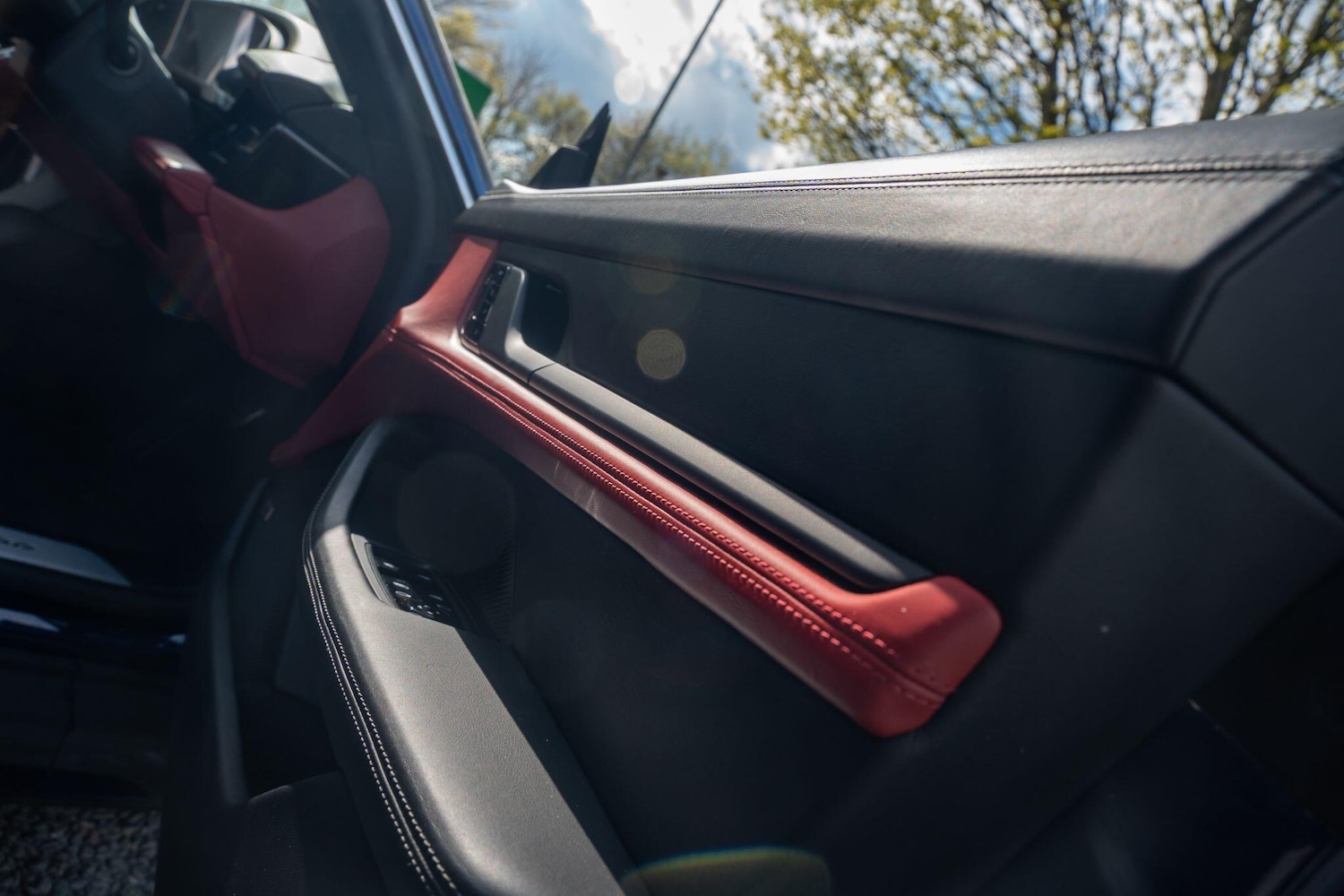 Used Porsche Taycan 2020 for sale - 77585932: Photo 34