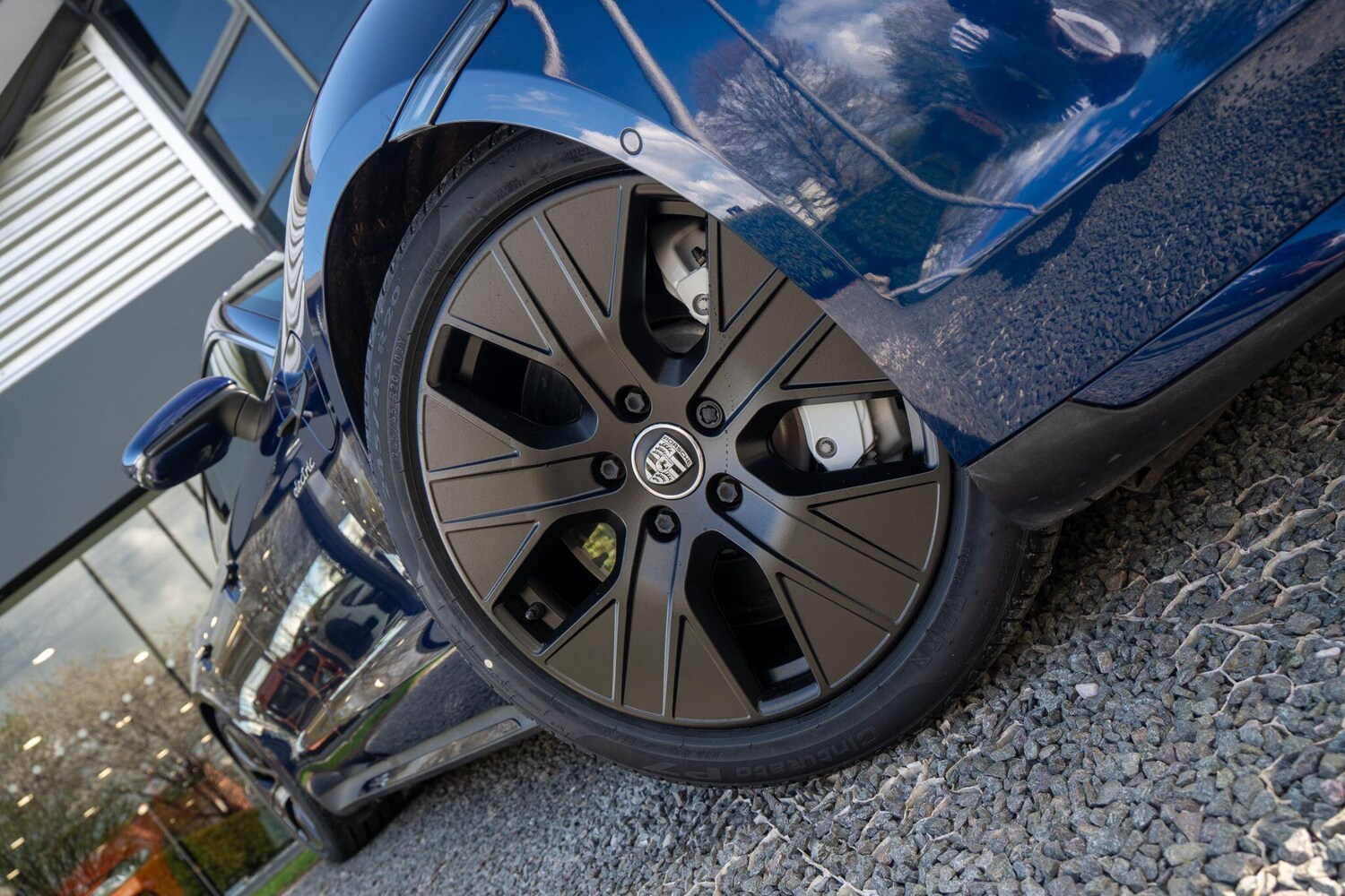 Used Porsche Taycan 2020 for sale - 77585932: Photo 39