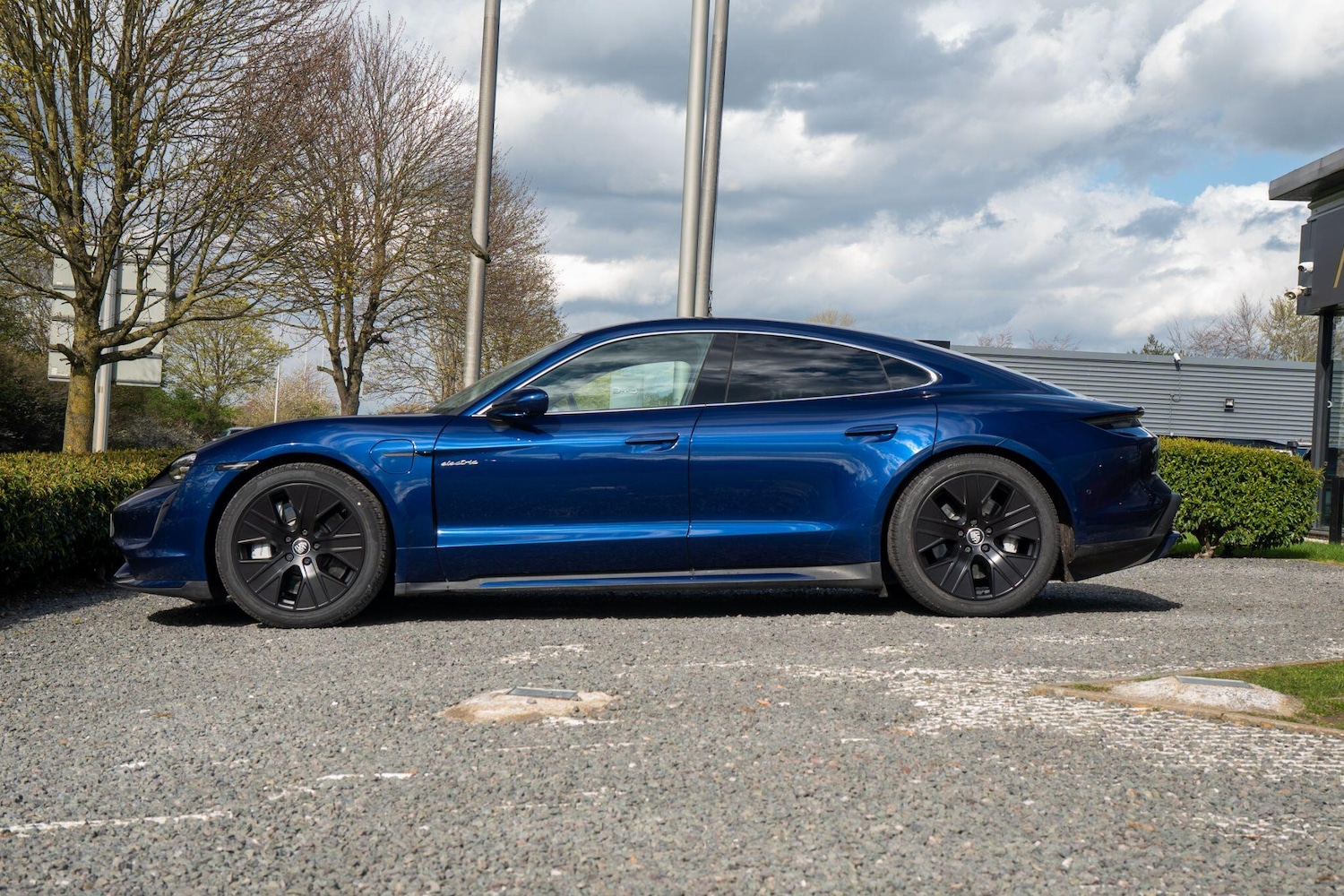 Used Porsche Taycan 2020 for sale - 77585932: Photo 6