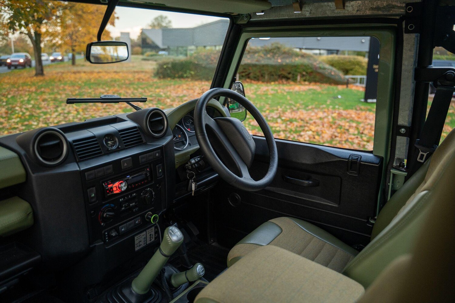 Used Land Rover Defender 2011 for sale - 77574647: Photo 4