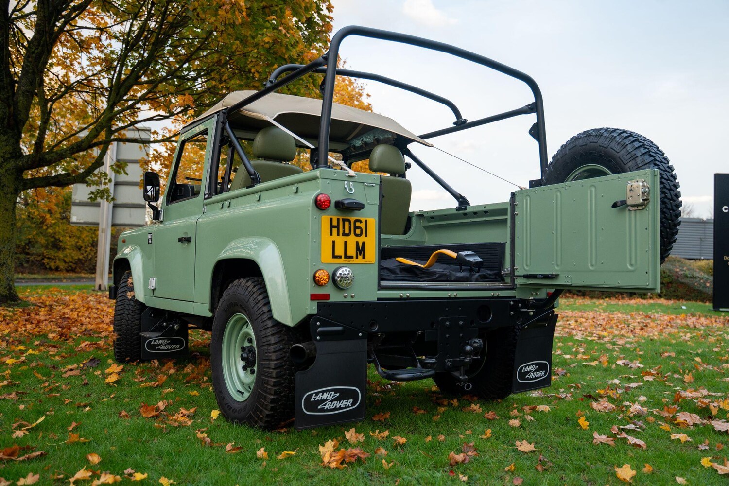 Used Land Rover Defender 2011 for sale - 77574647: Photo 5