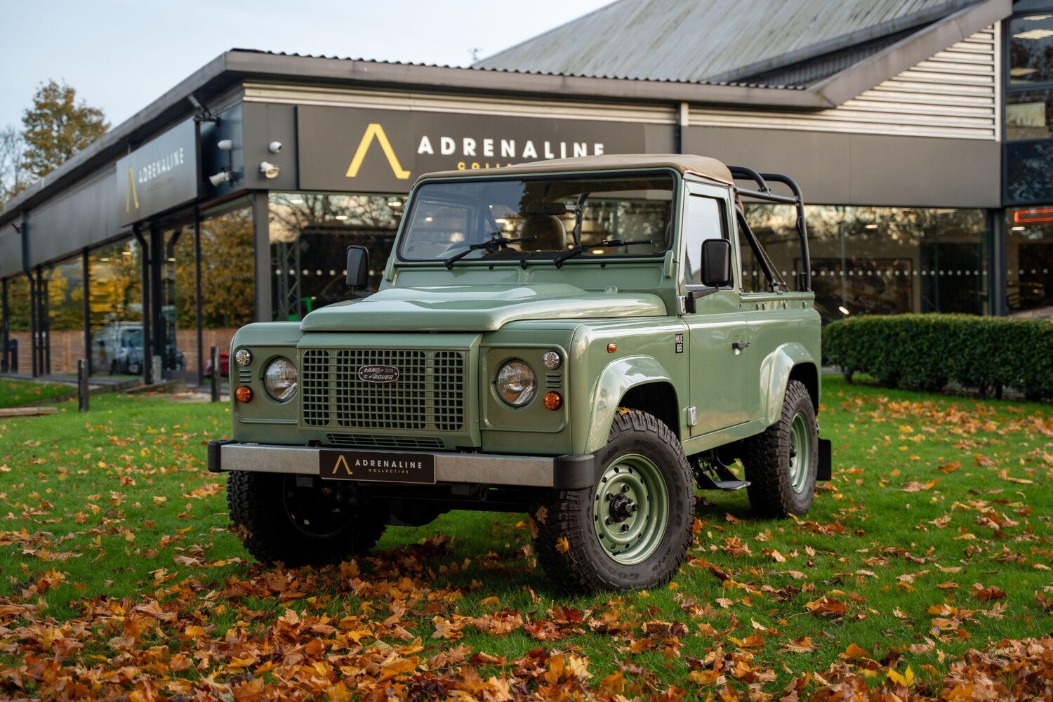 Used Land Rover Defender 2011 for sale - 77574647: Photo 8