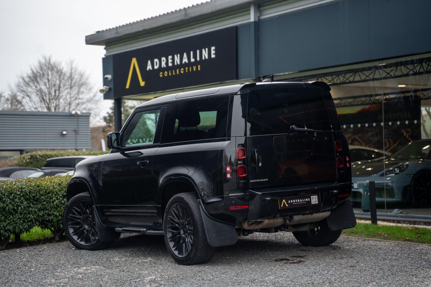 Used Land Rover Defender 90 for sale - 77637645: Photo 11