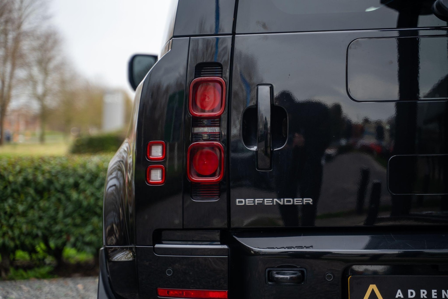 Used Land Rover Defender 90 for sale - 77637645: Photo 17