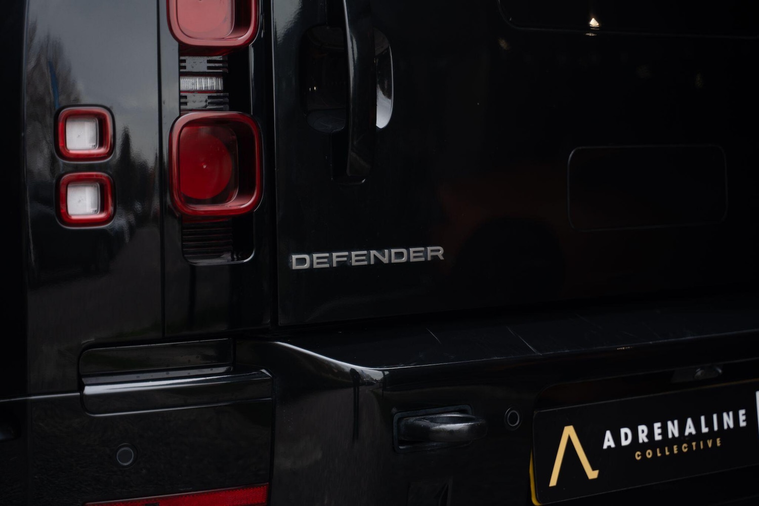 Used Land Rover Defender 90 for sale - 77637645: Photo 38