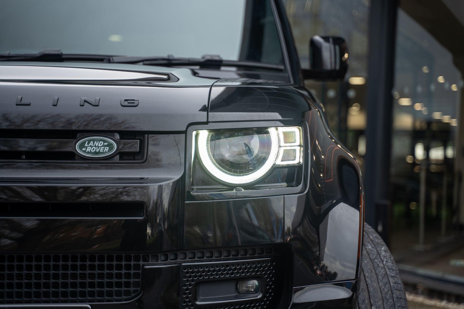 Used Land Rover Defender 90 for sale - 77637645: Photo 42