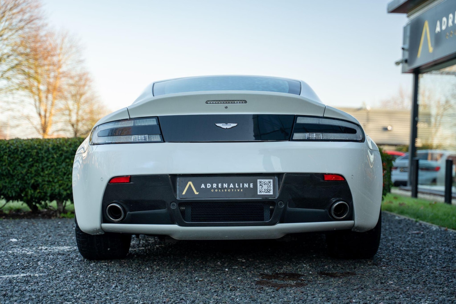 Used Aston Martin Vantage 2010 for sale - 77633726: Photo 16