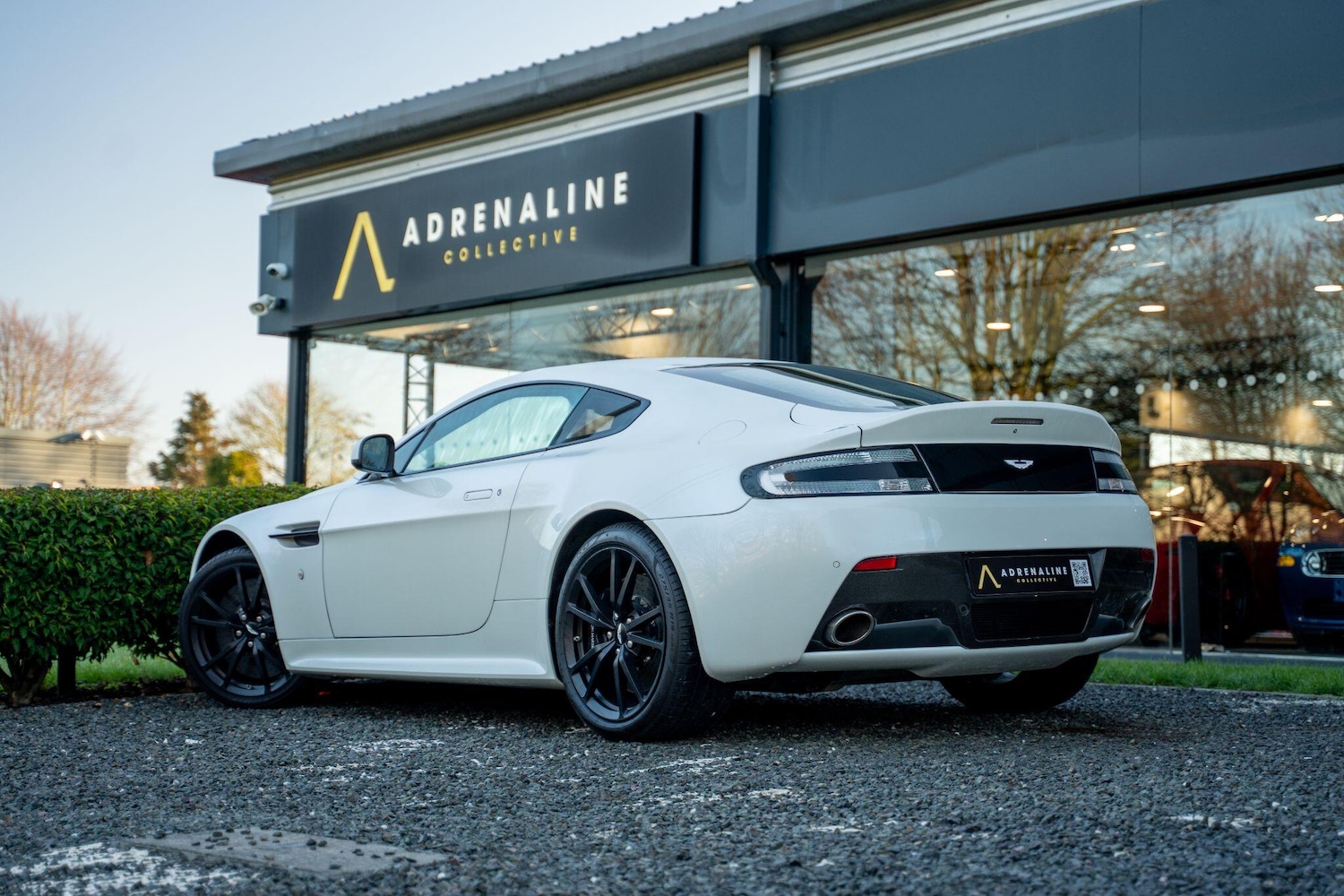 Used Aston Martin Vantage 2010 for sale - 77633726: Photo 44