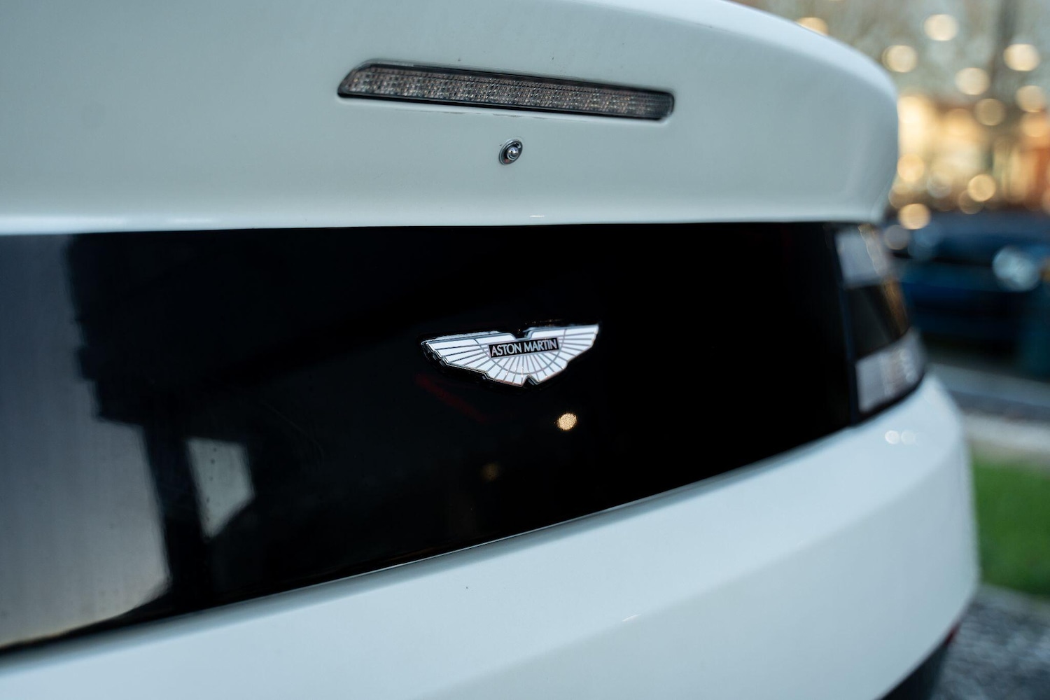 Used Aston Martin Vantage 2010 for sale - 77633726: Photo 46