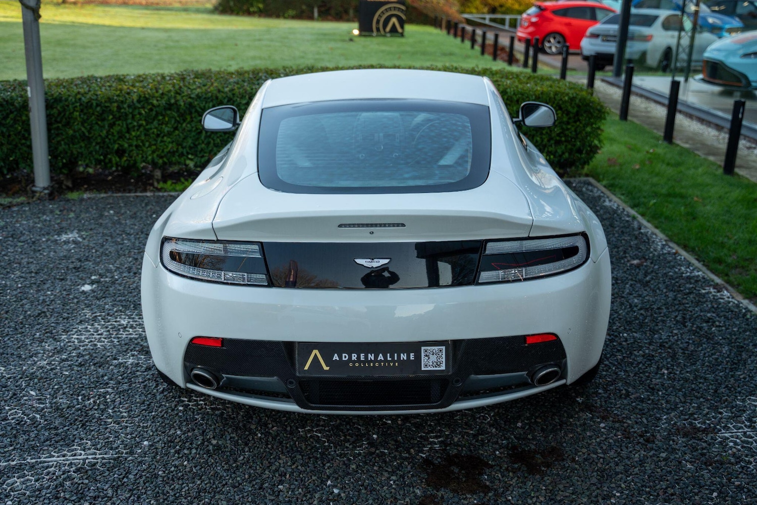 Used Aston Martin Vantage 2010 for sale - 77633726: Photo 47