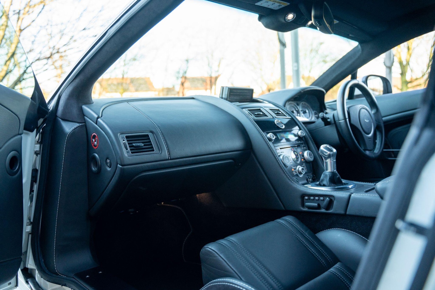 Used Aston Martin Vantage 2010 for sale - 77633726: Photo 56