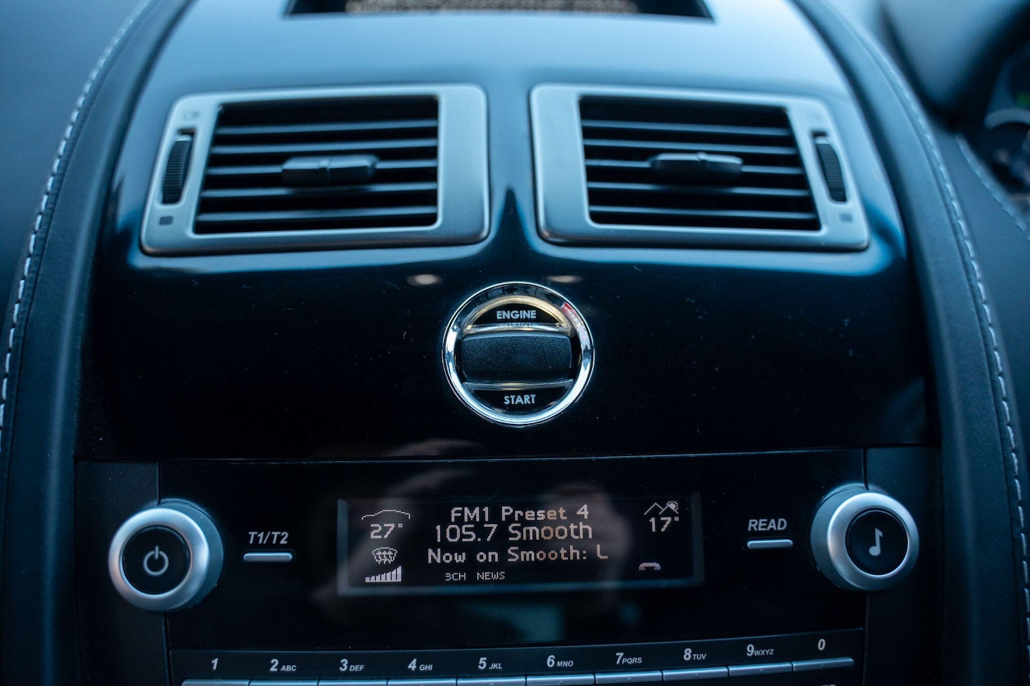 Used Aston Martin Vantage 2010 for sale - 77633726: Photo 58