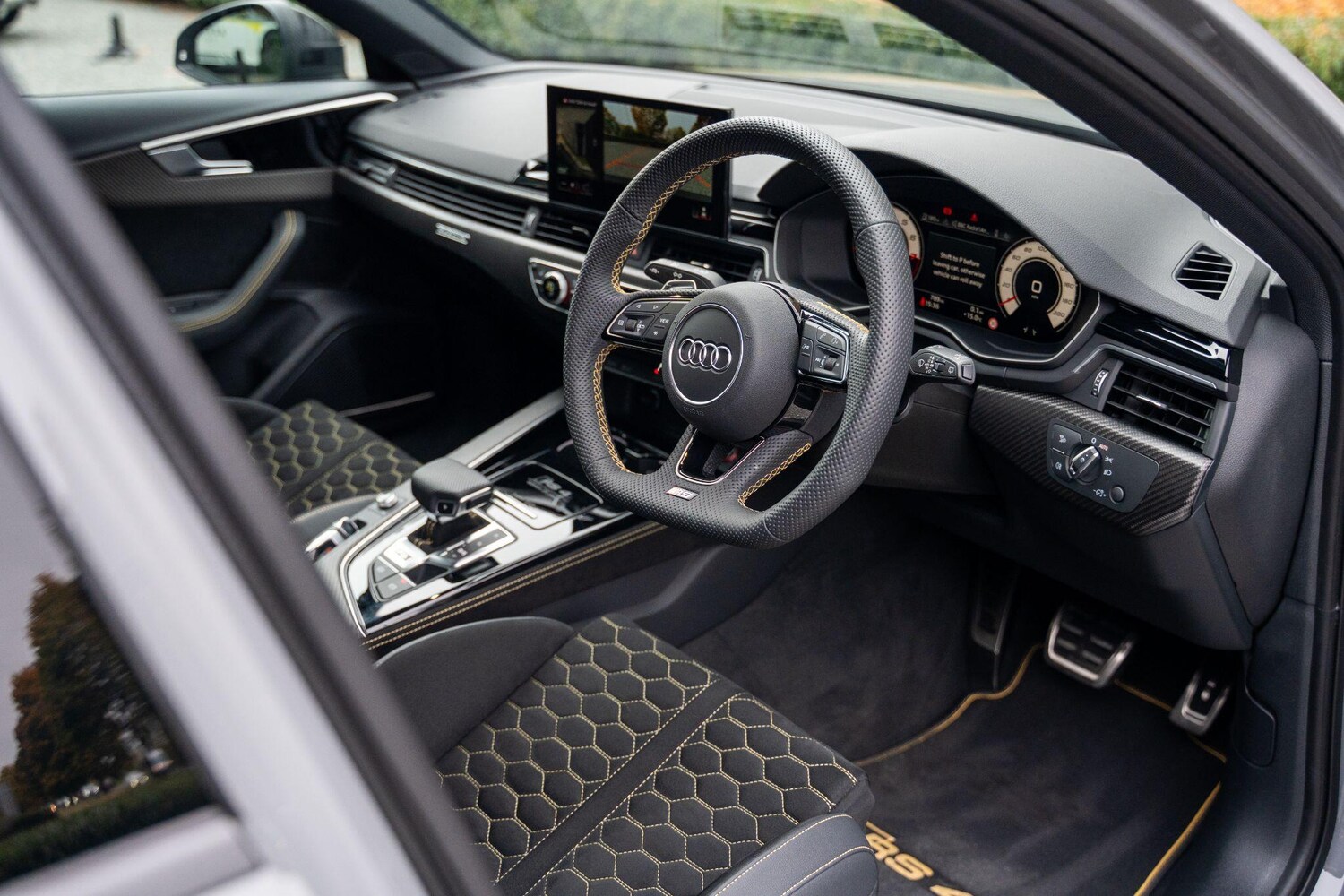 Used Audi RS4 Avant for sale - 78214695: Photo 41