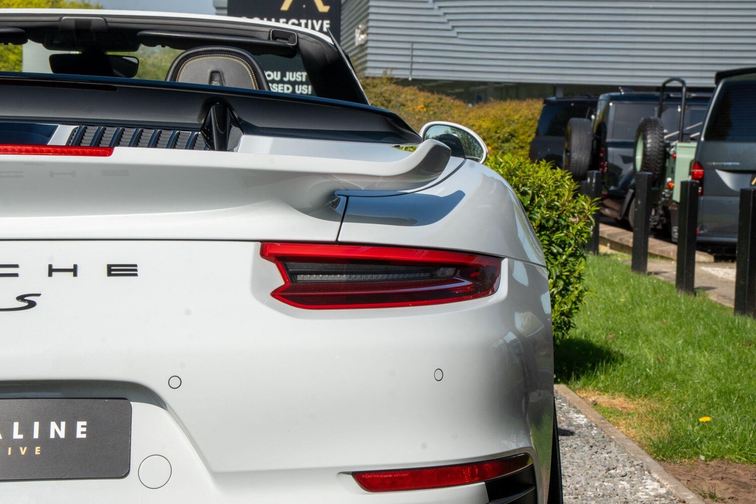 Used Porsche 911 2018 for sale - 78156669: Photo 16