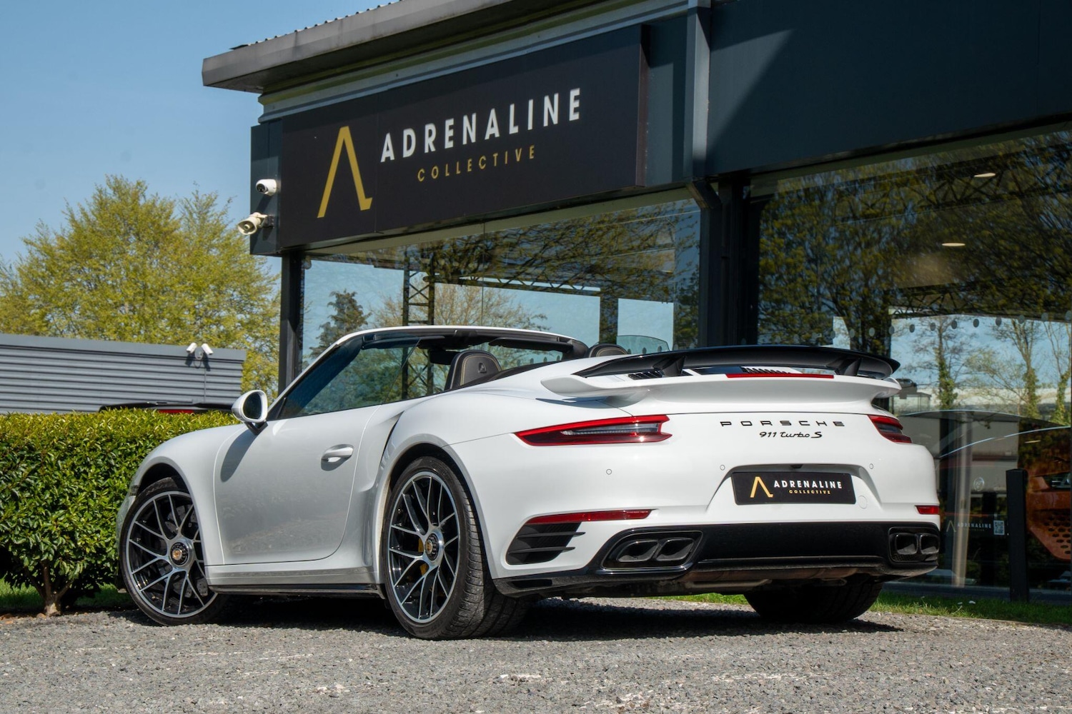 Used Porsche 911 2018 for sale - 78156669: Photo 2