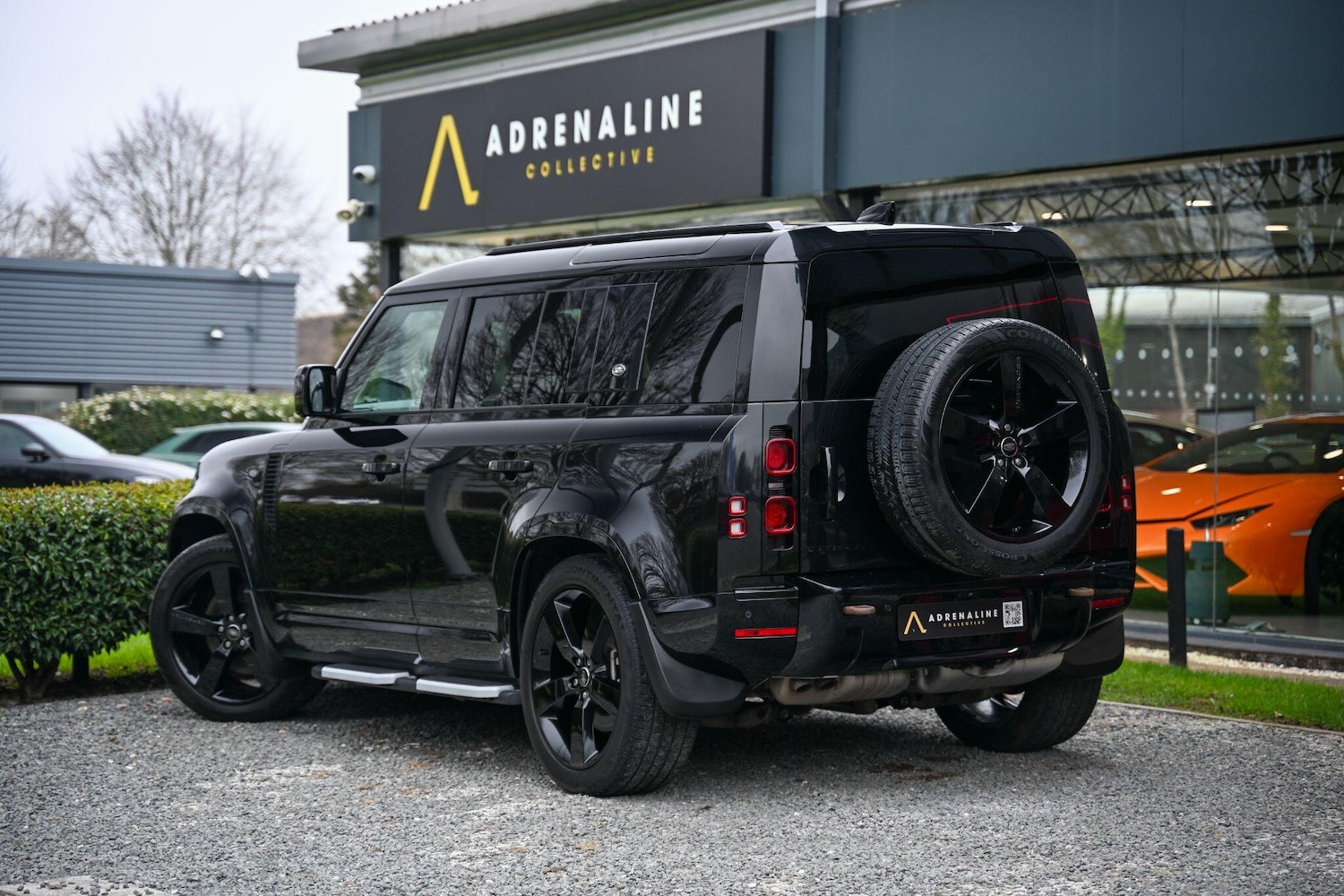 Used Land Rover Defender 110 2023 for sale - 77633208: Photo 10