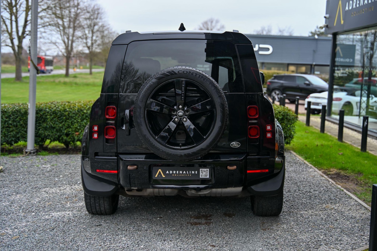 Used Land Rover Defender 110 2023 for sale - 77633208: Photo 12