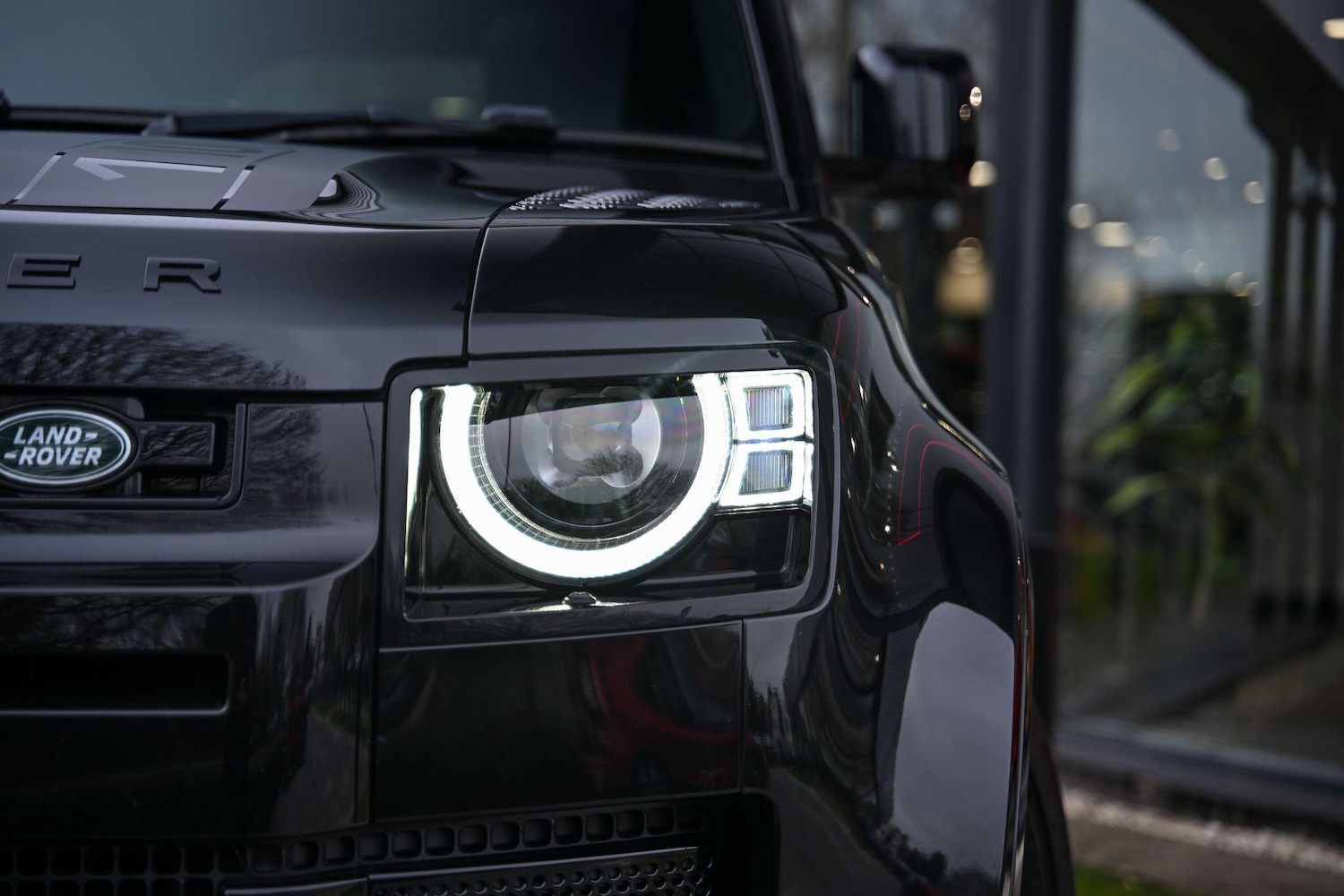 Used Land Rover Defender 110 2023 for sale - 77633208: Photo 22