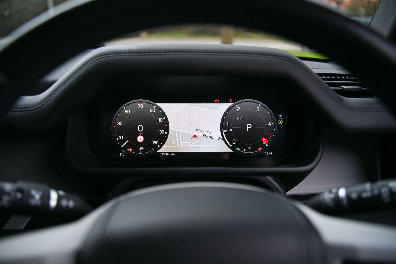 Used Land Rover Defender 110 2023 for sale - 77633208: Photo 31