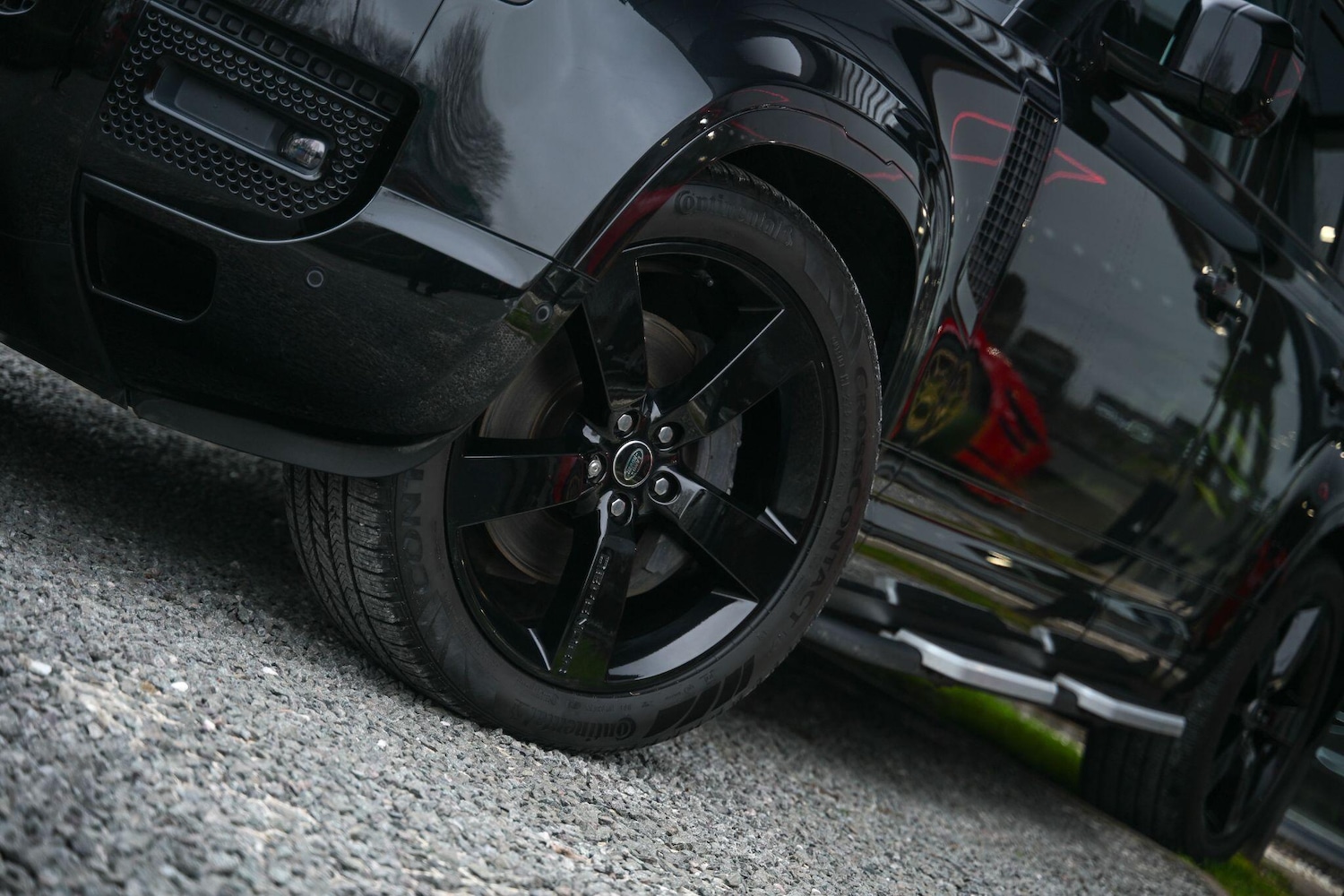 Used Land Rover Defender 110 2023 for sale - 77633208: Photo 42