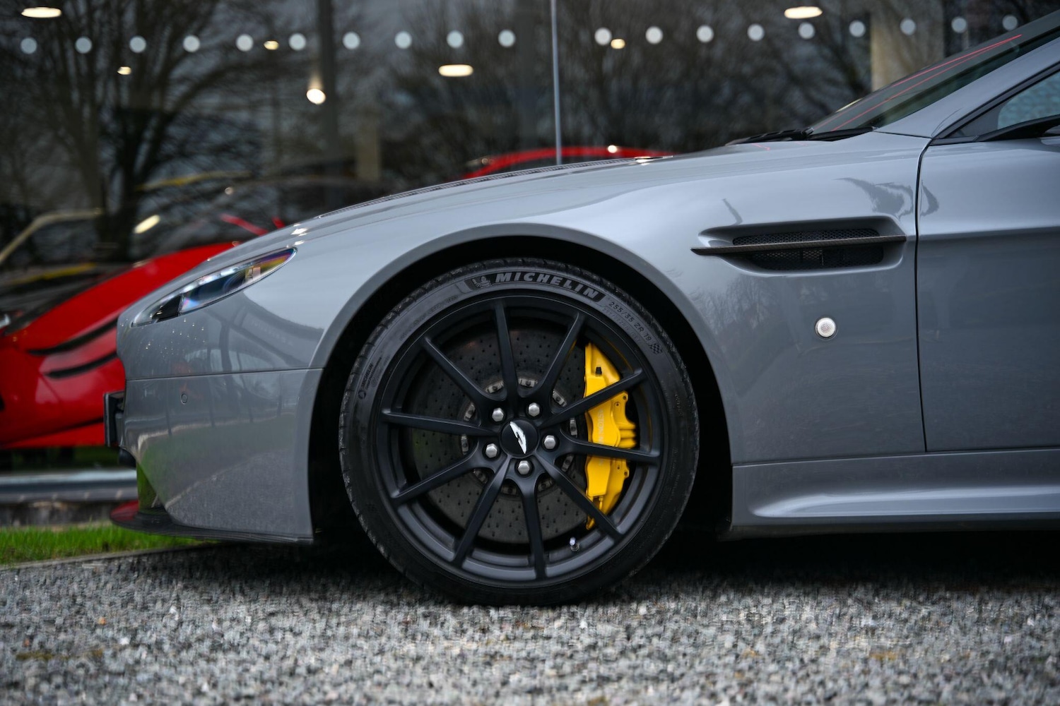 Used Aston Martin Vantage 2014 for sale - 77793755: Photo 32