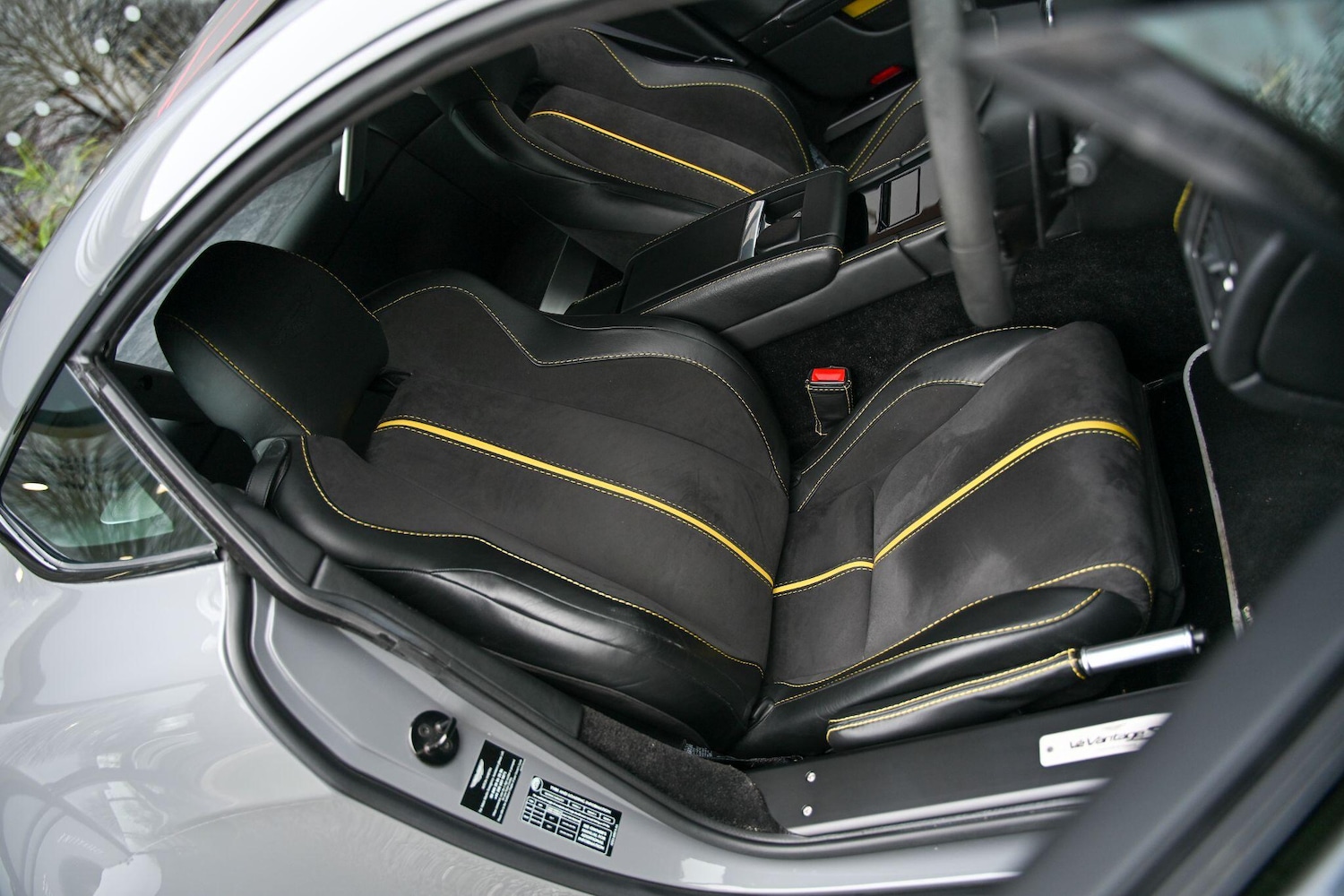 Used Aston Martin Vantage 2014 for sale - 77793755: Photo 38