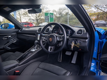 Used Porsche 718 Cayman 2023 for sale - 78006714: Photo