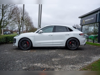 Used Porsche Macan 2022 for sale - 77598211: Photo