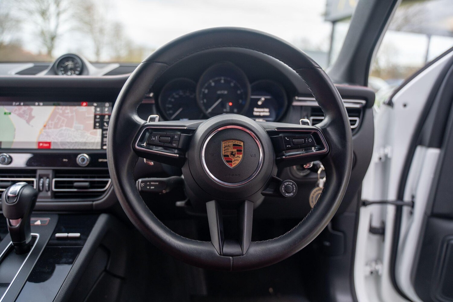 Used Porsche Macan 2022 for sale - 77598211: Photo 57