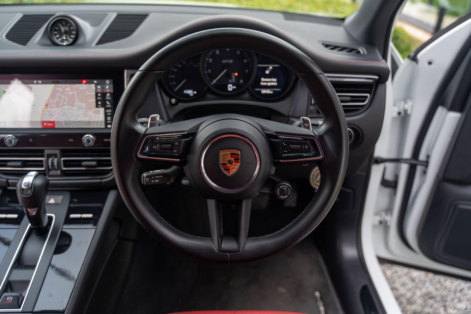 Used Porsche Macan 2022 for sale - 77598211: Photo 64