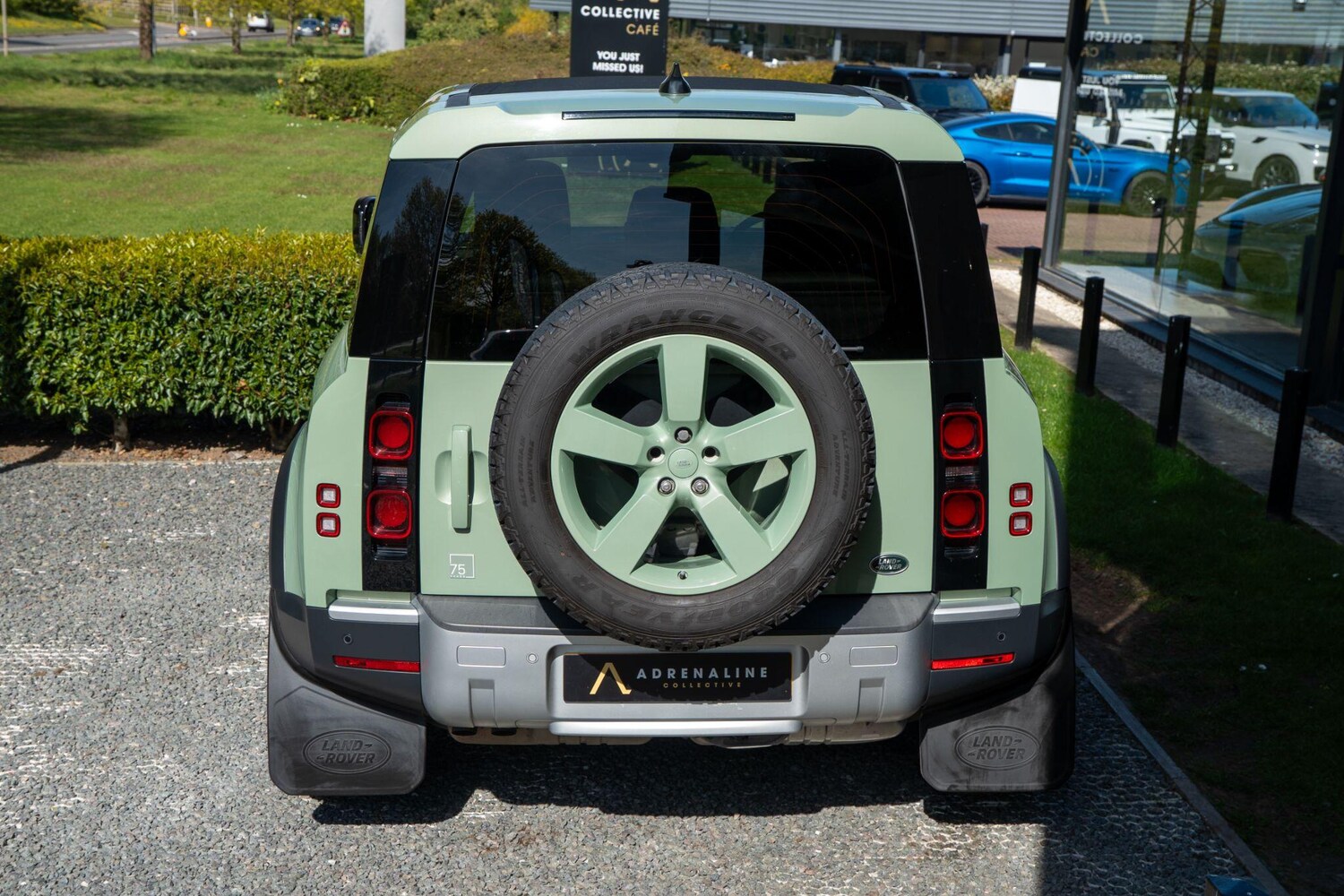 Used Land Rover Defender 90 2023 for sale - 78156768: Photo 10