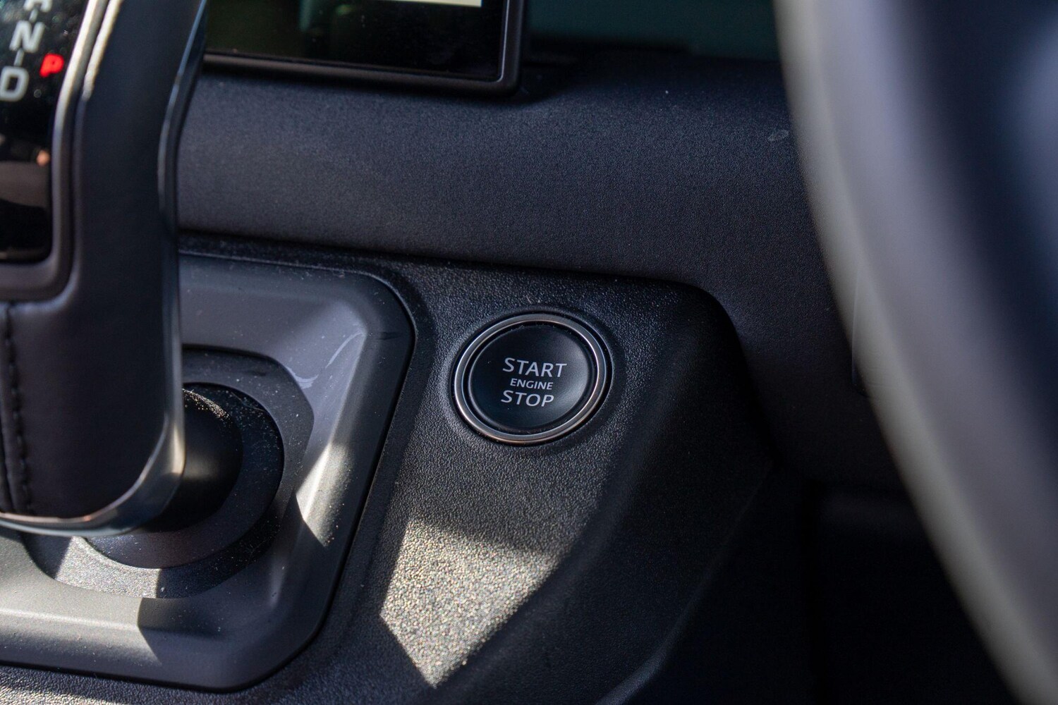 Used Land Rover Defender 90 2023 for sale - 78156768: Photo 30