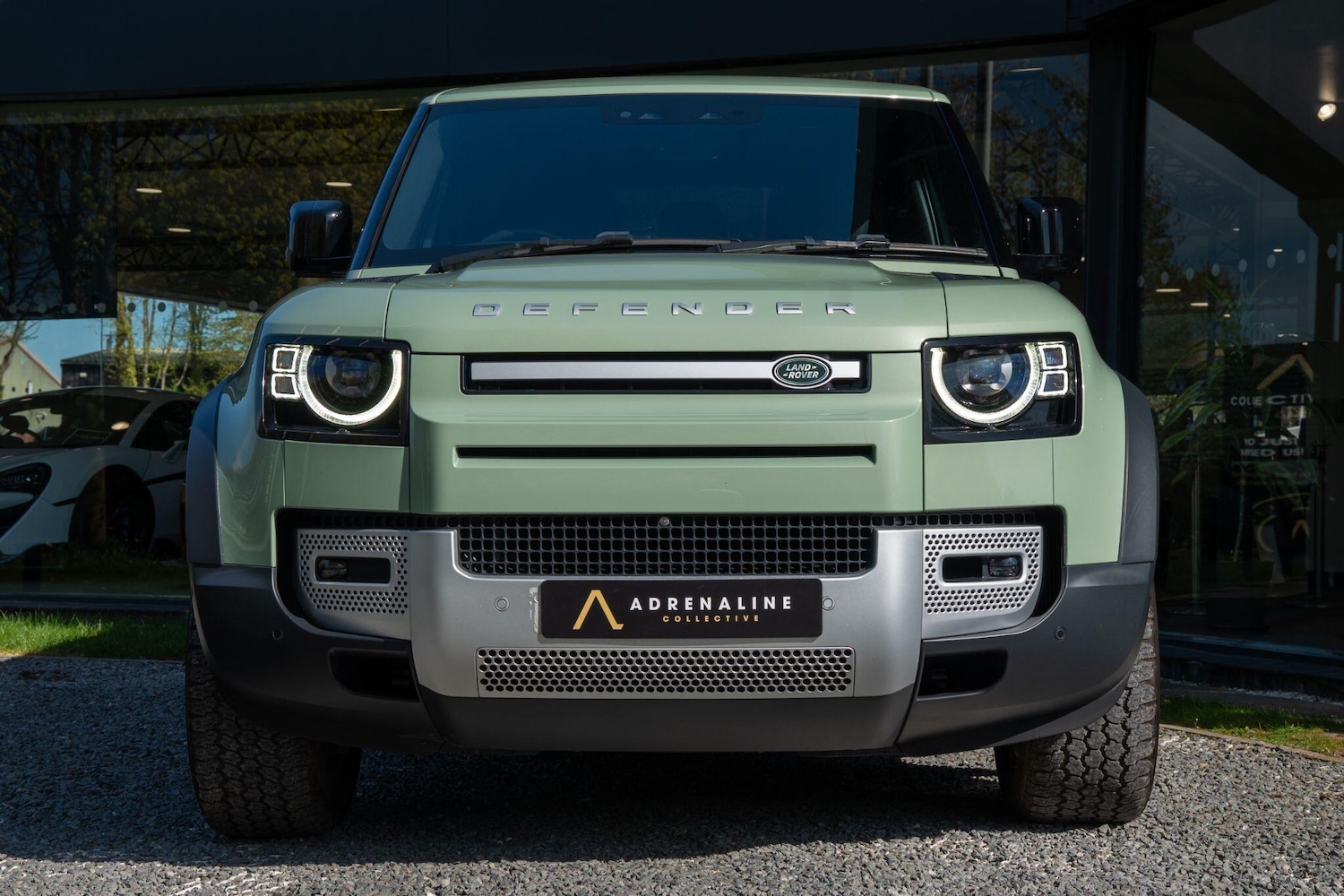 Used Land Rover Defender 90 2023 for sale - 78156768: Photo 5