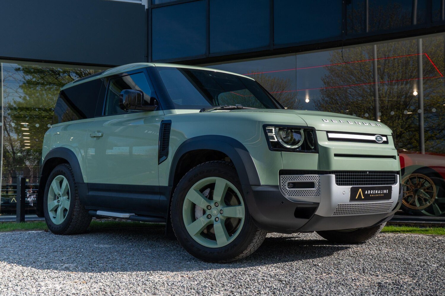 Used Land Rover Defender 90 2023 for sale - 78156768: Photo 6