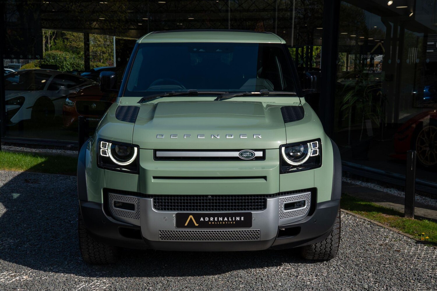 Used Land Rover Defender 90 2023 for sale - 78156768: Photo 8