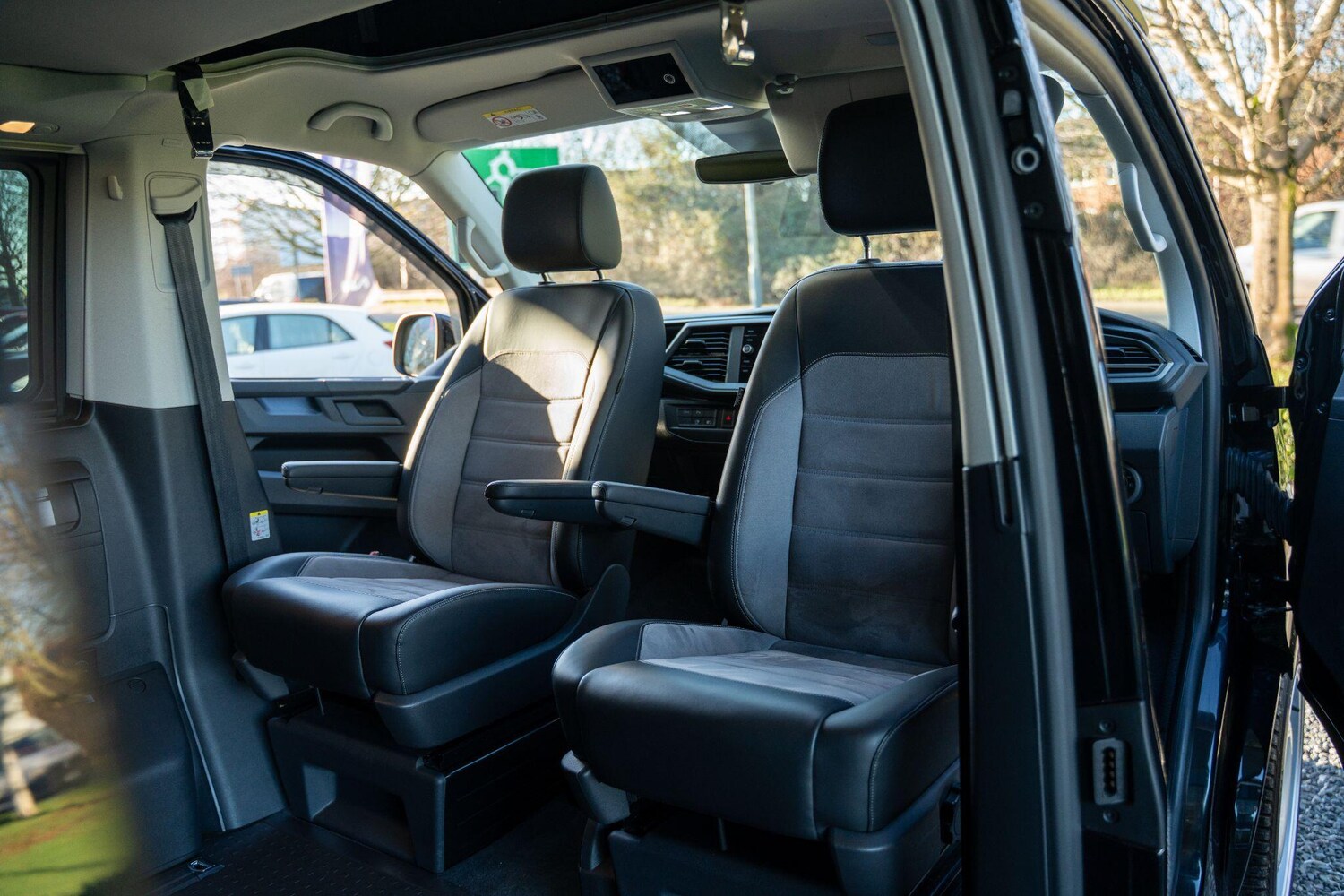 Used Volkswagen California 2021 for sale - 77574001: Photo 21