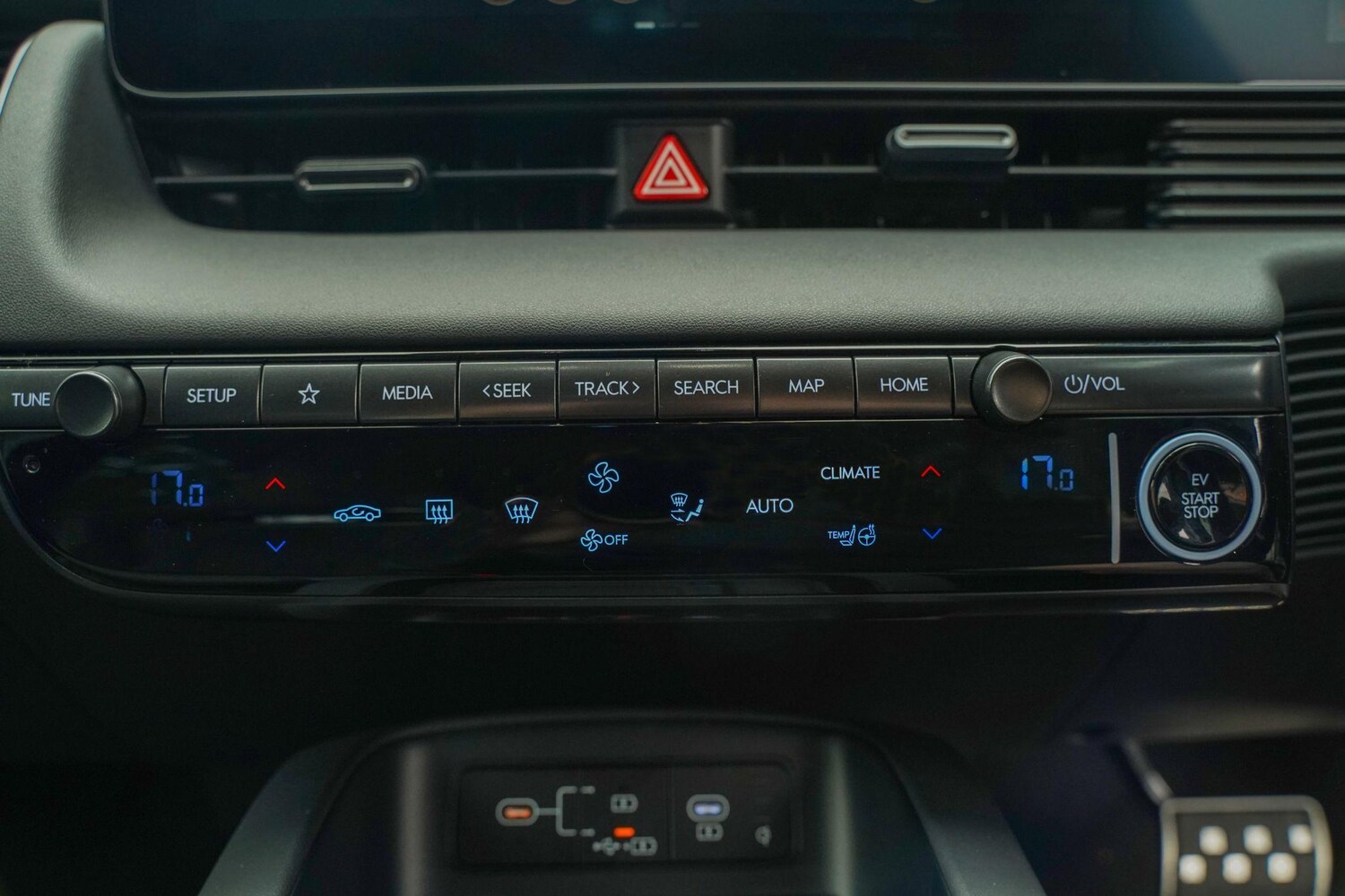 Used Hyundai IONIQ 5 2025 for sale - 77574363: Photo 44