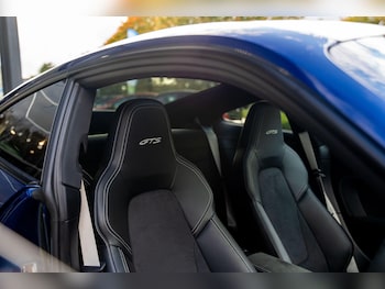 Used Porsche 911 2023 for sale - 77575176: Photo