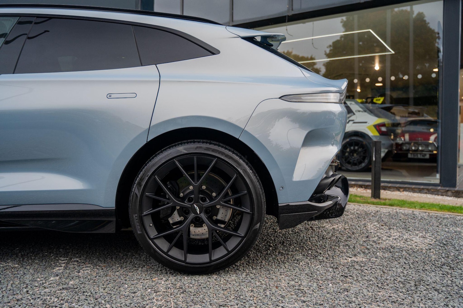 Used Aston Martin DBX 2025 for sale - 77574733: Photo 18