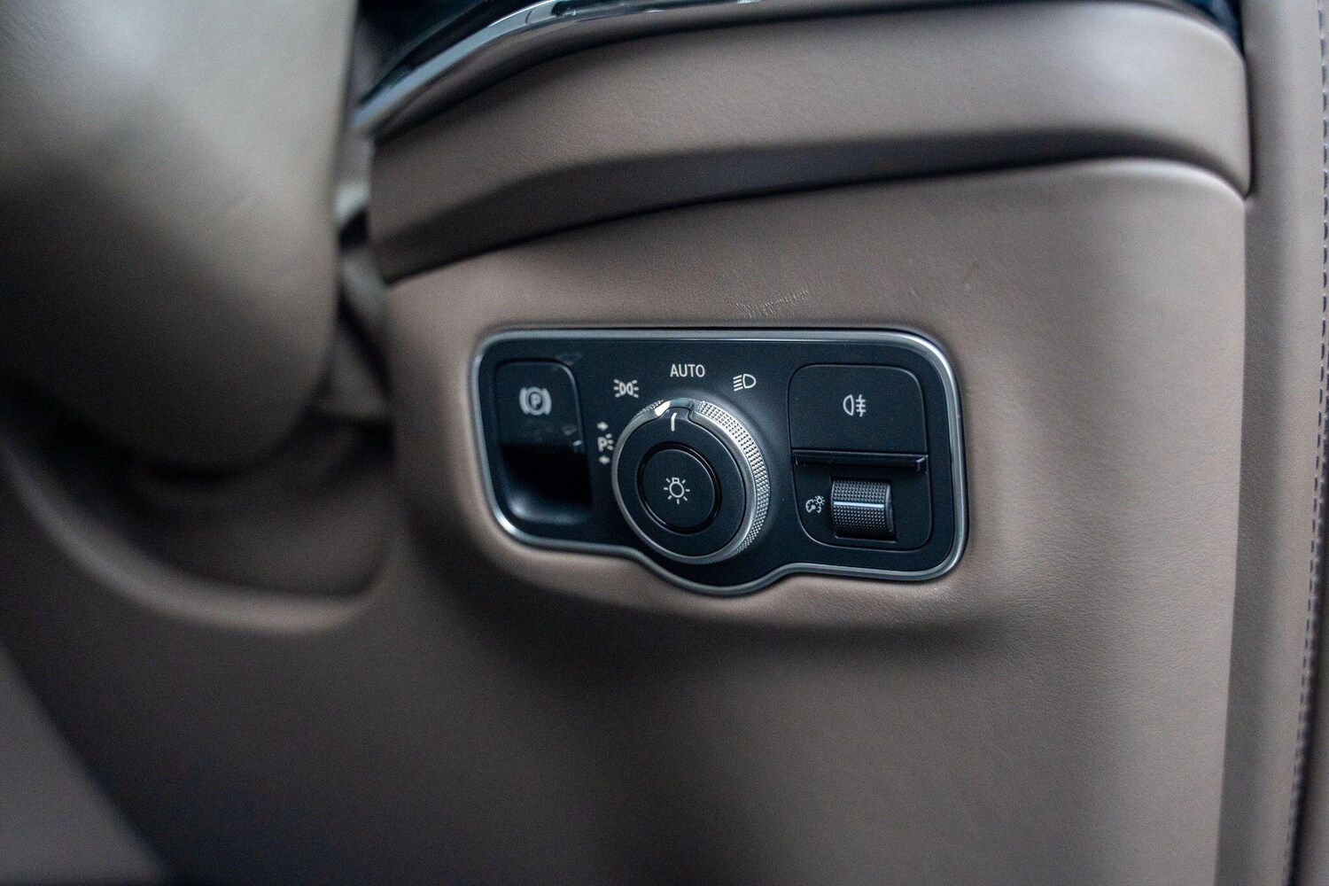 Used Aston Martin DBX 2025 for sale - 77574733: Photo 39