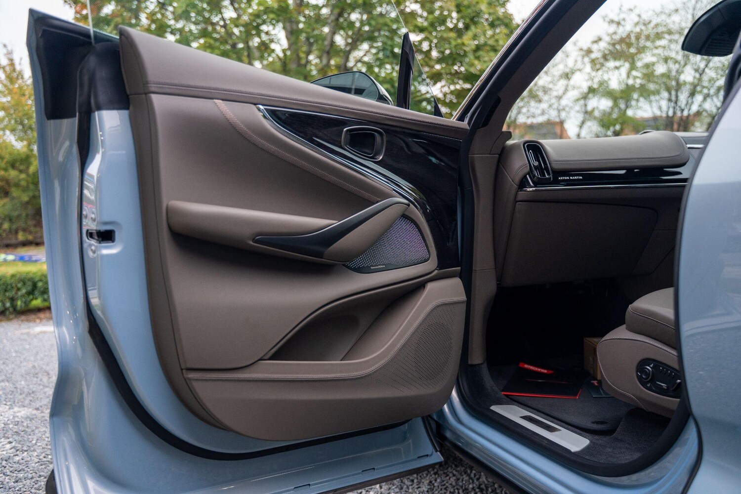 Used Aston Martin DBX 2025 for sale - 77574733: Photo 42