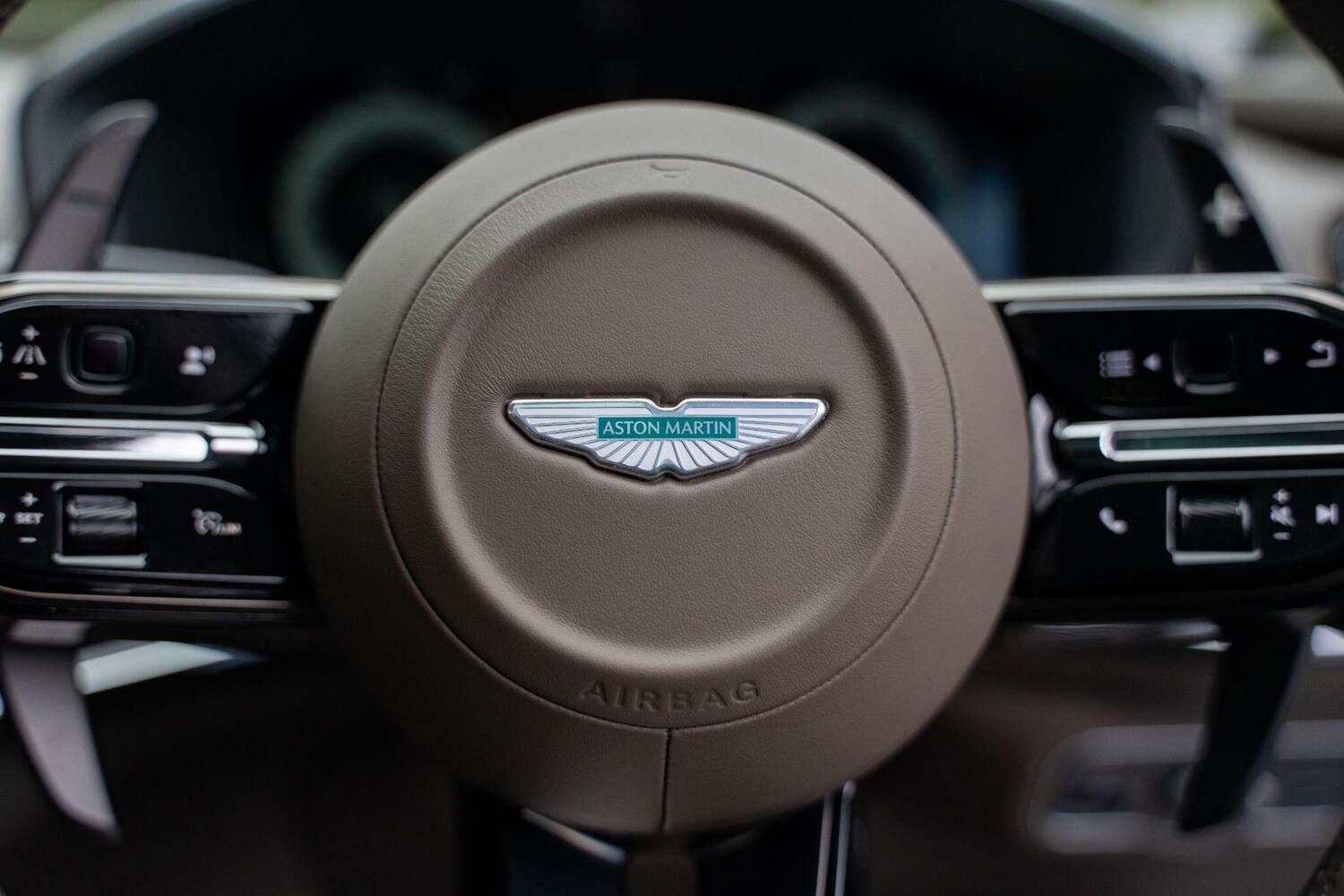 Used Aston Martin DBX 2025 for sale - 77574733: Photo 49