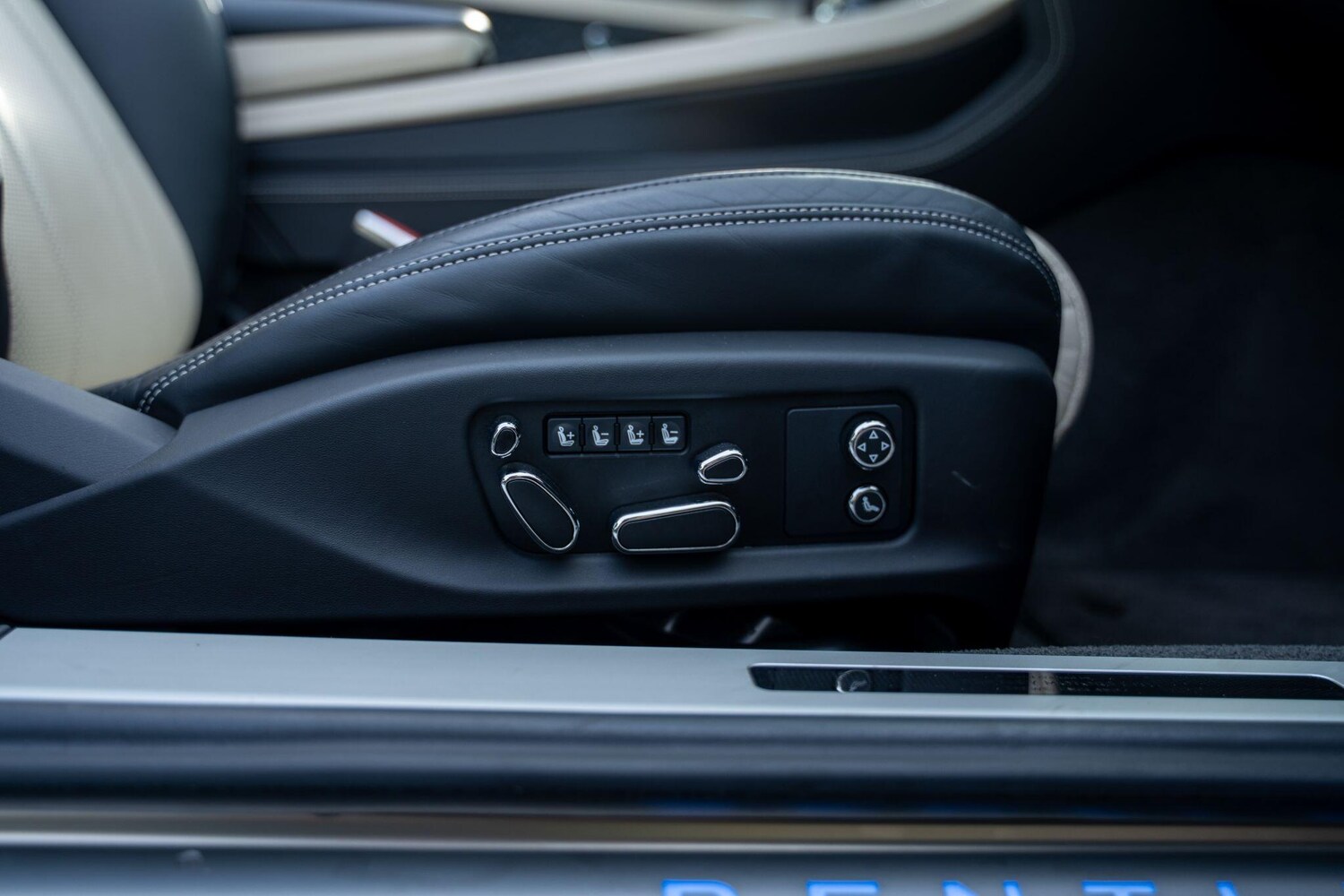 Used Bentley Continental 2022 for sale - 77574675: Photo 32